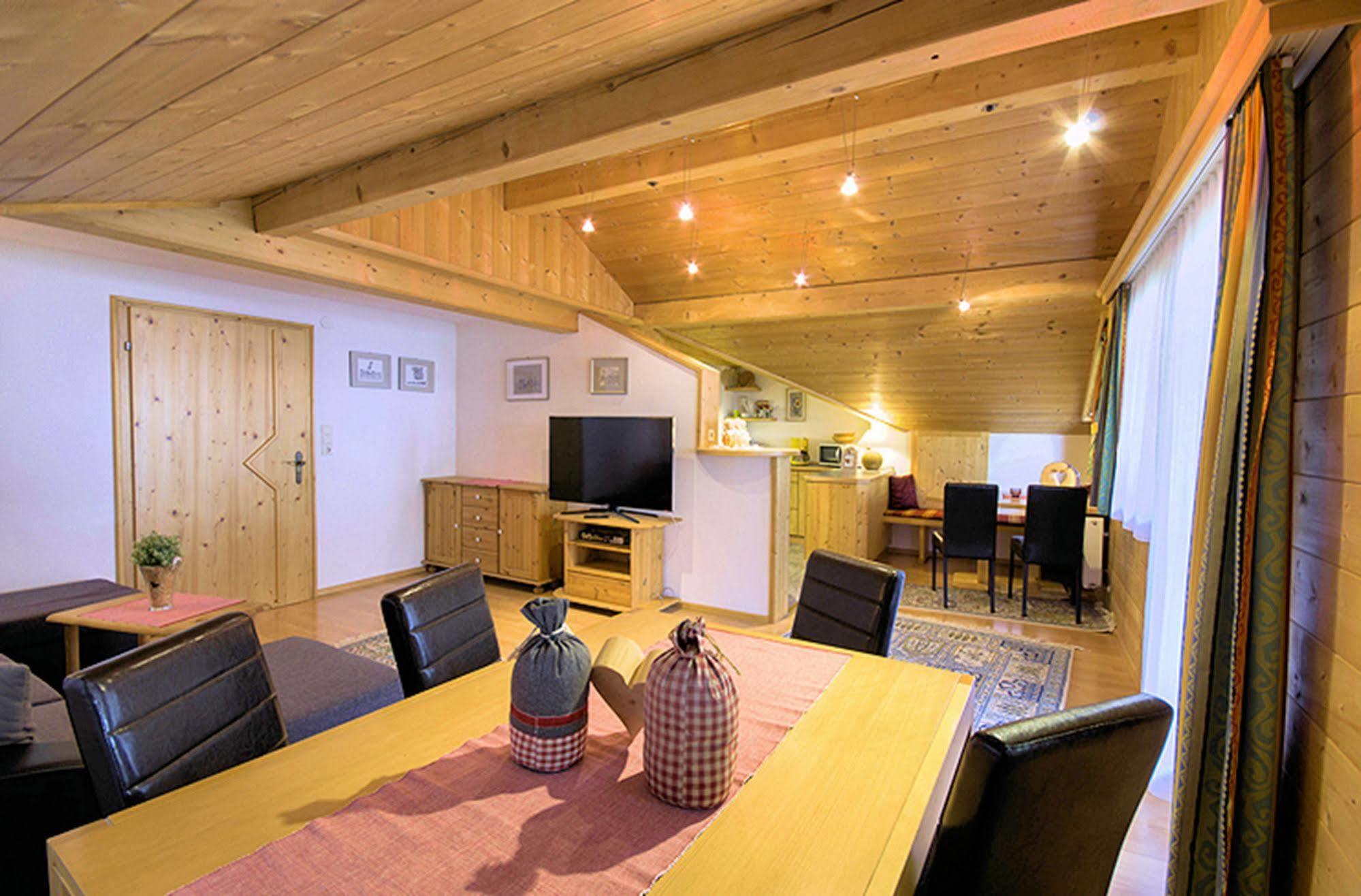 Gaestehaus Hackl Sautens Ngoại thất bức ảnh